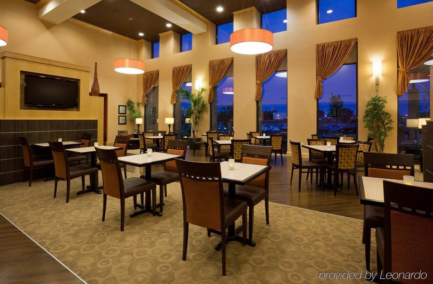 Hampton Inn & Suites Madison - West Ресторант снимка