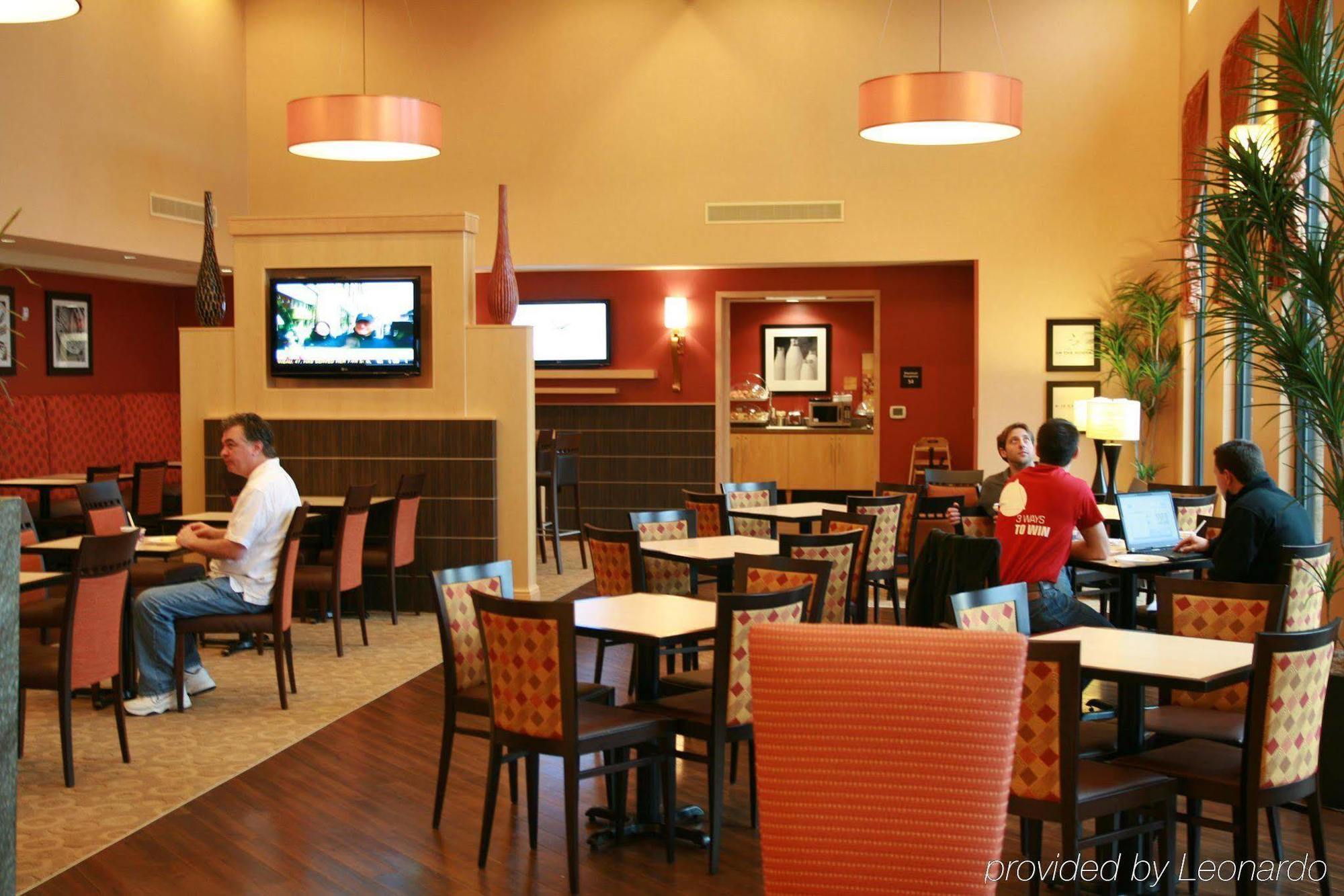 Hampton Inn & Suites Madison - West Ресторант снимка